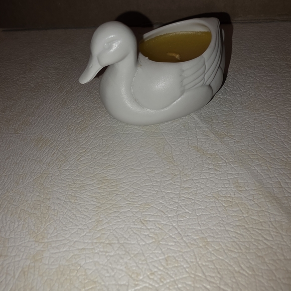 Coty Other - White Swan Candle Holder